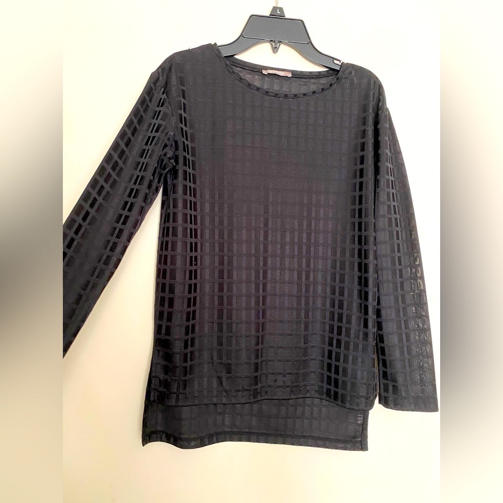 Long sleeve black top from Orsay size XS